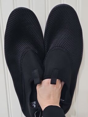 Athletic Works Black Slip-On Mesh Water River Shoes Size 11-12